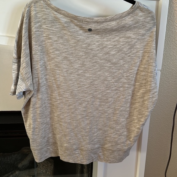 Prana SS top Large - Picture 4 of 5